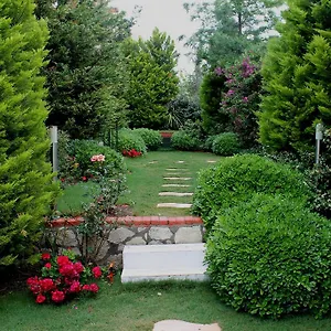 Bizim Ev Hotel (Adults Only) 2*, Alaçatı Türkiye