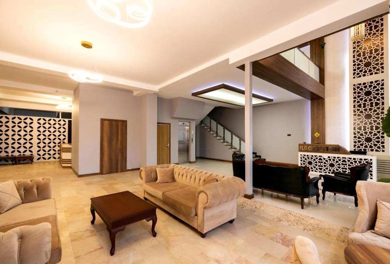 Tuerkler Suite Hotel 트라존